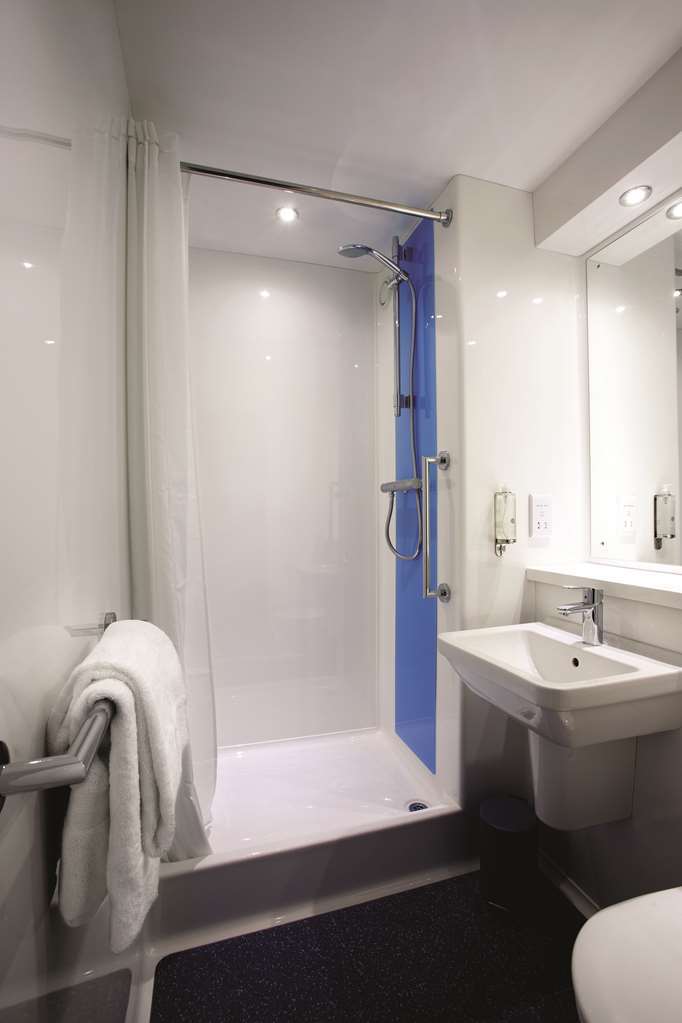 Travelodge Harlow Room photo